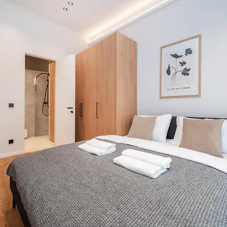 Newly Furnished Town Hall By Reside Baltic * Vilnius