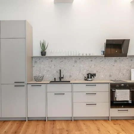 Appartamento Newly Furnished Town Hall By Reside Baltic Vilnius