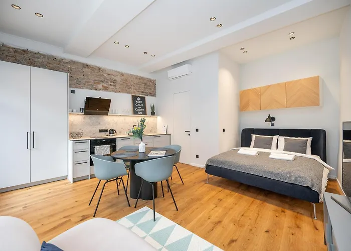 Newly Furnished Town Hall By Reside Baltic * Vilnius