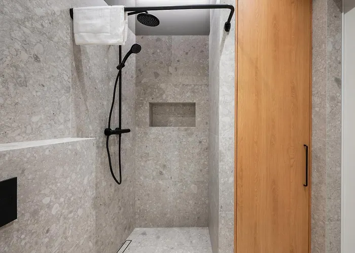 Newly Furnished Town Hall By Reside Baltic