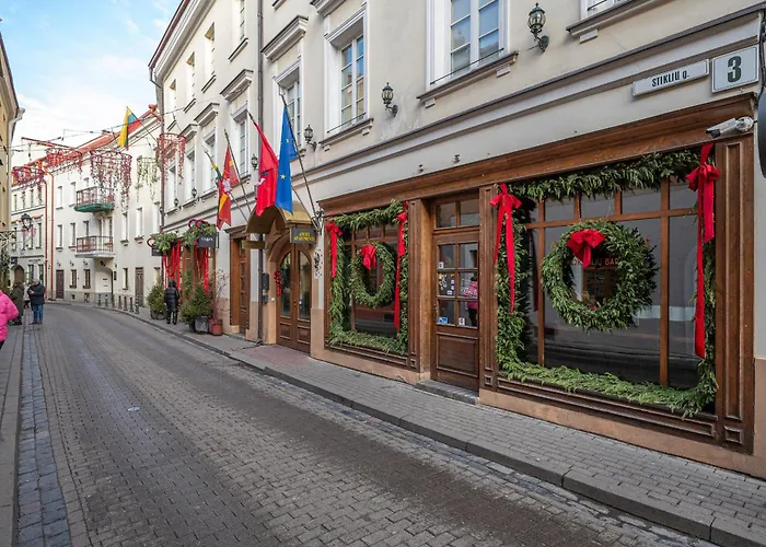 Appartamento Newly Furnished Town Hall By Reside Baltic Vilnius