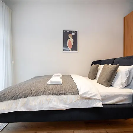 Newly Furnished Town Hall By Reside Baltic * Вильнюс