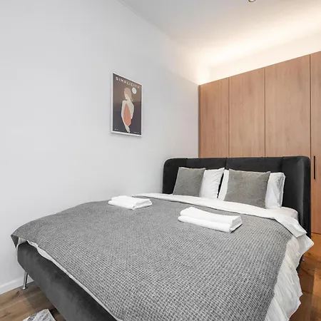 Newly Furnished Town Hall By Reside Baltic