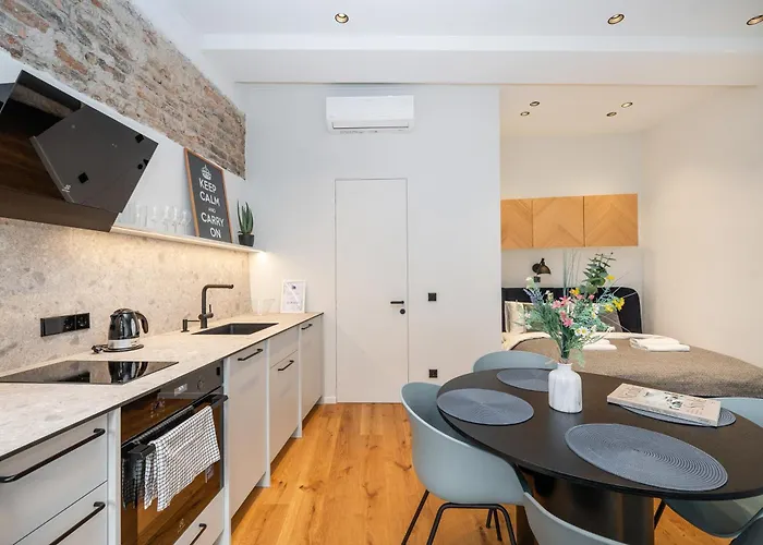 Newly Furnished Town Hall By Reside Baltic *